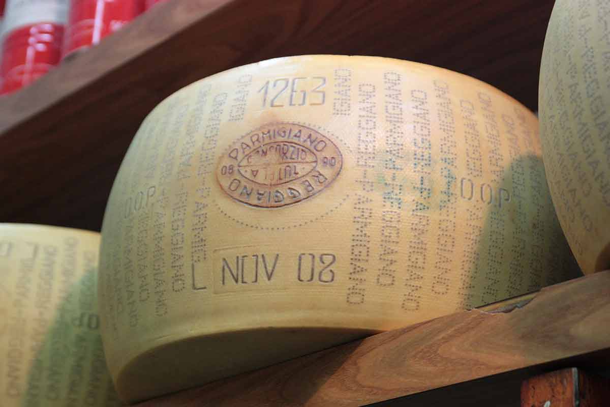 Ozonosoluzioni.it - Alimenti - Conservazione Formaggi - 02